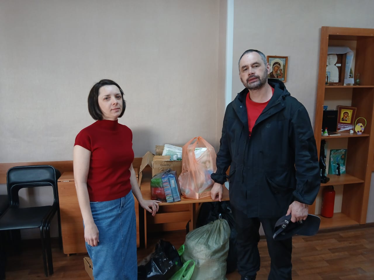 Златоустовцы собрали гуманитарную помощь для пострадавших от паводка жителей Орска и Кургана