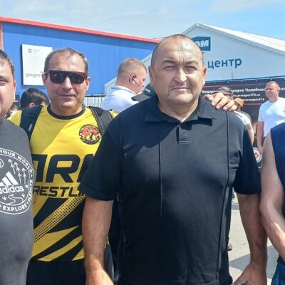 Сильными не рождаются, сильными становятся: златоустовцы взяли Кубок Челябинской области по армрестлингу