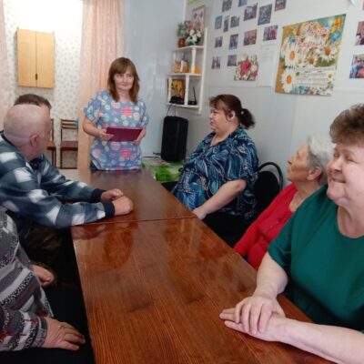 История, рассказанная сердцем: в Ашинской организации ВОС показали фильм с тифлокомментированием