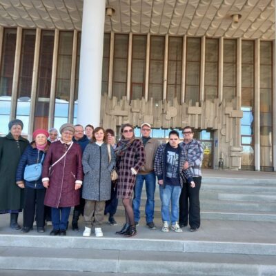 Театр – это чудо: члены Ашинской МО ВОС посетили русский драматический театр в Уфе
