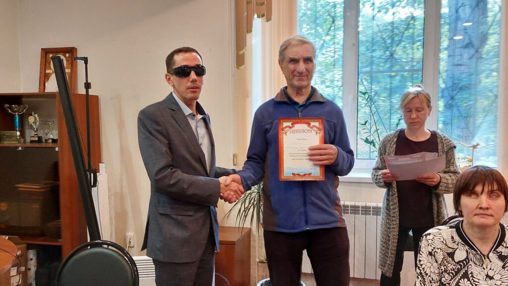 александр нелюбин с дипломом третье место