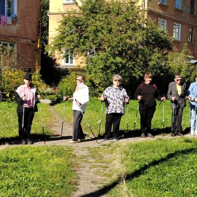 Прогулка с пользой: продолжается скандинавская ходьба для членов Чебаркульской МО ВОС