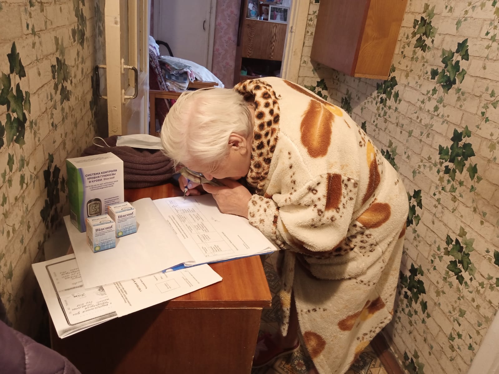 В Чебаркульской МО ВОС продолжается выдача технических средств реабилитации