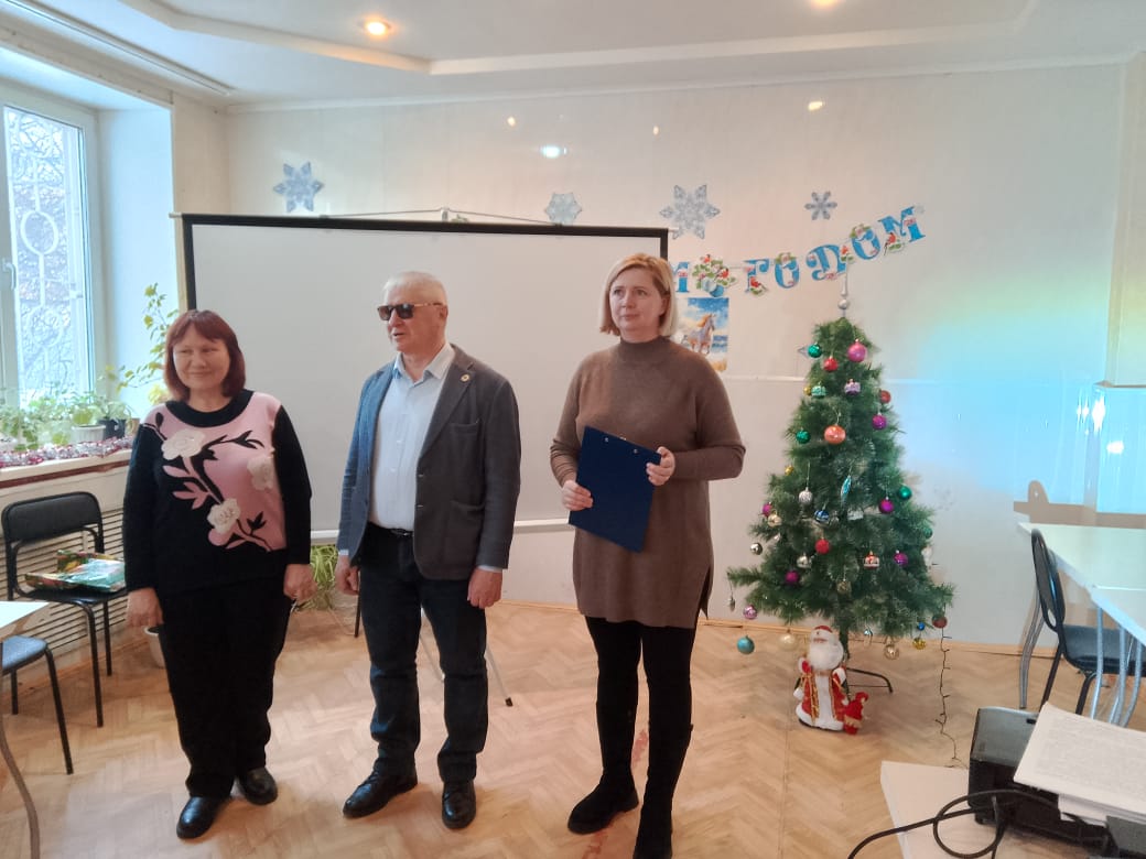 выступает председатель чебаркульской ом вос