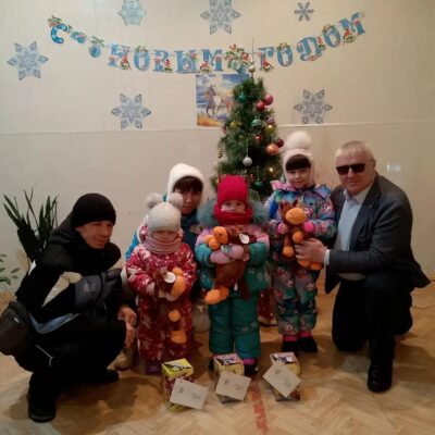 В Чебаркульской МО ВОС дети получили новогодние подарки