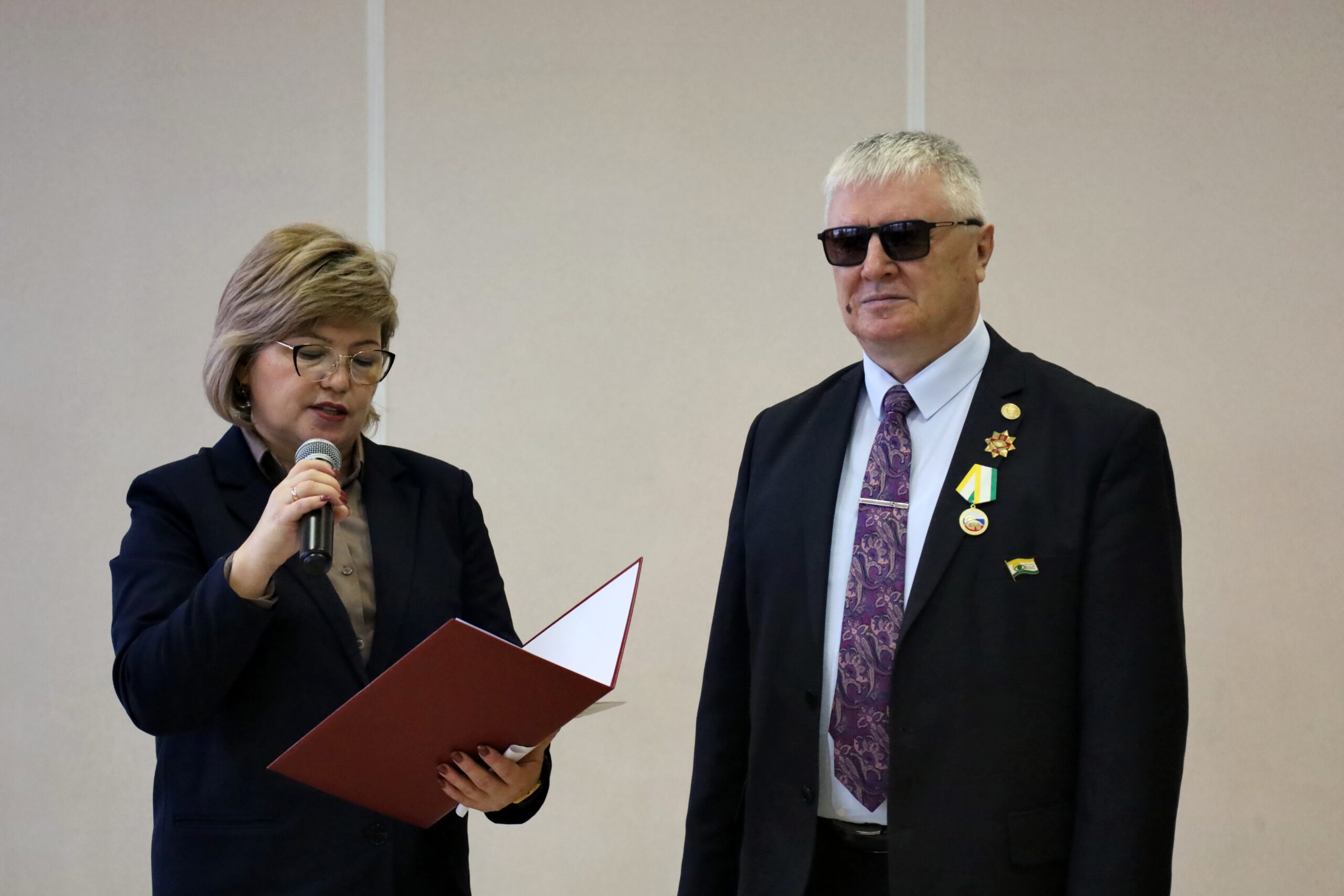 Председатель Чебаркульской МО ВОС Виктор Кушлаков встретился с инвалидами по зрению Аргаяшской группы