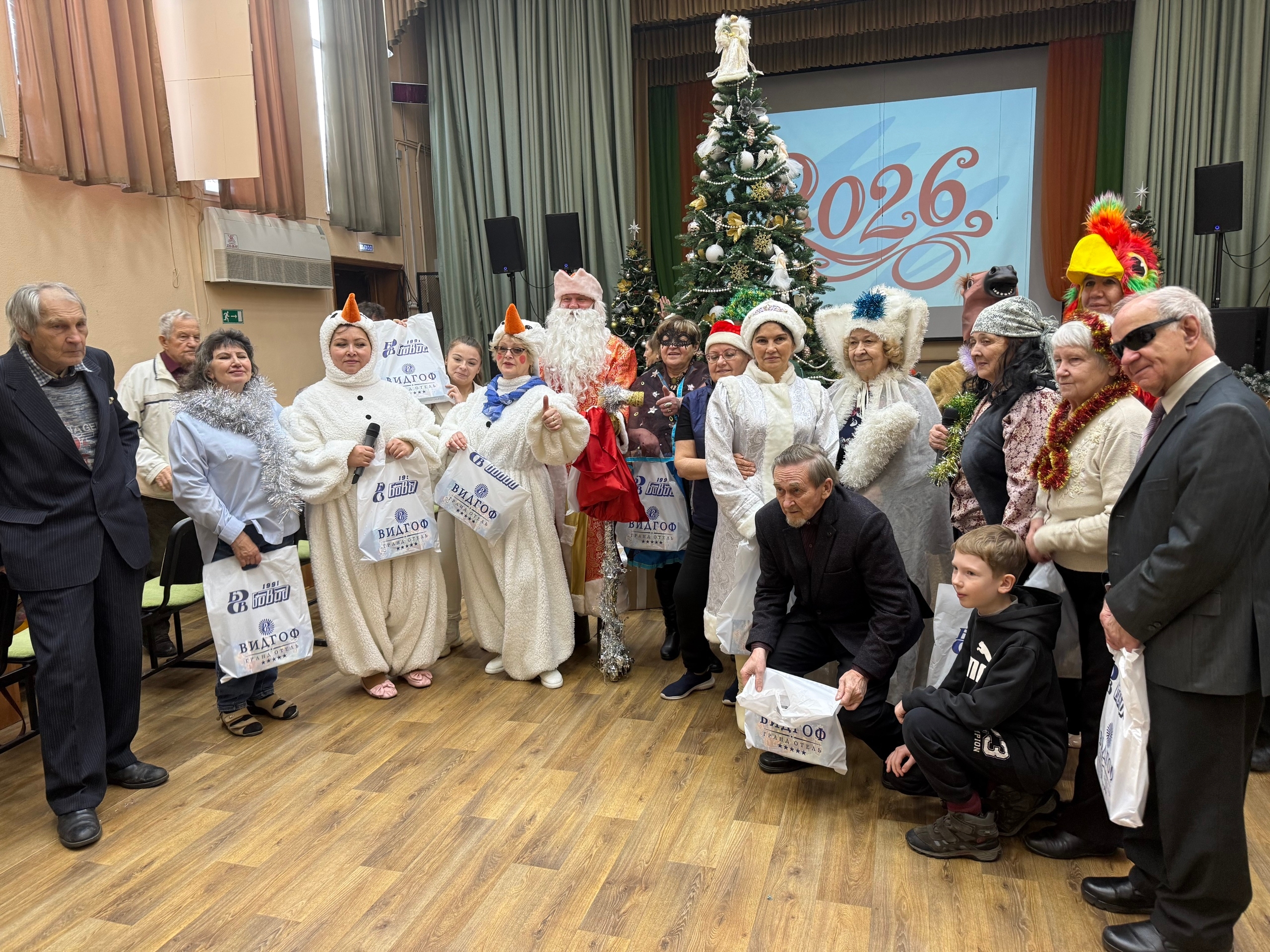 Челябинская МО ВОС провела серию новогодних праздников для всех поколений