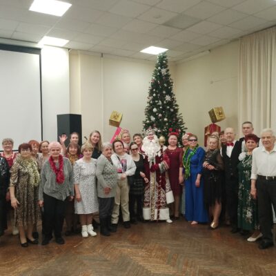 Новогодний праздник «Наш весёлый Новый год» прошёл в Озёрской МО ВОС