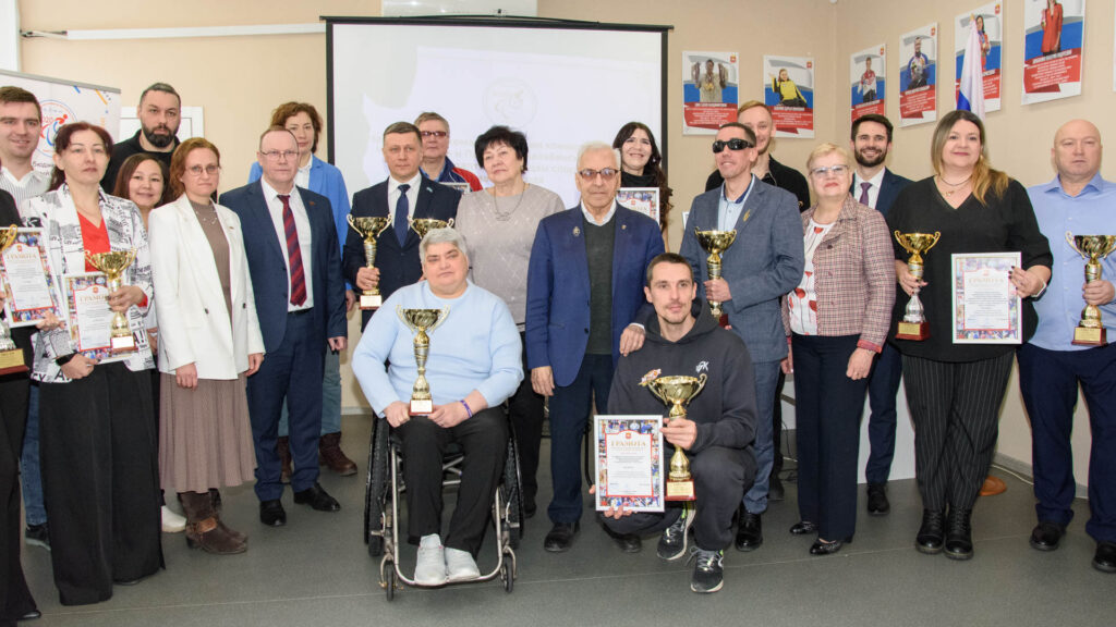 общая фотография участников церемонии