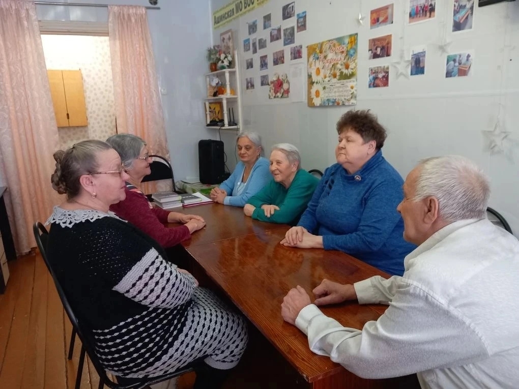 Час героического портрета «Герои России» прошел в клубе «Забота» Ашинской МО ВОС