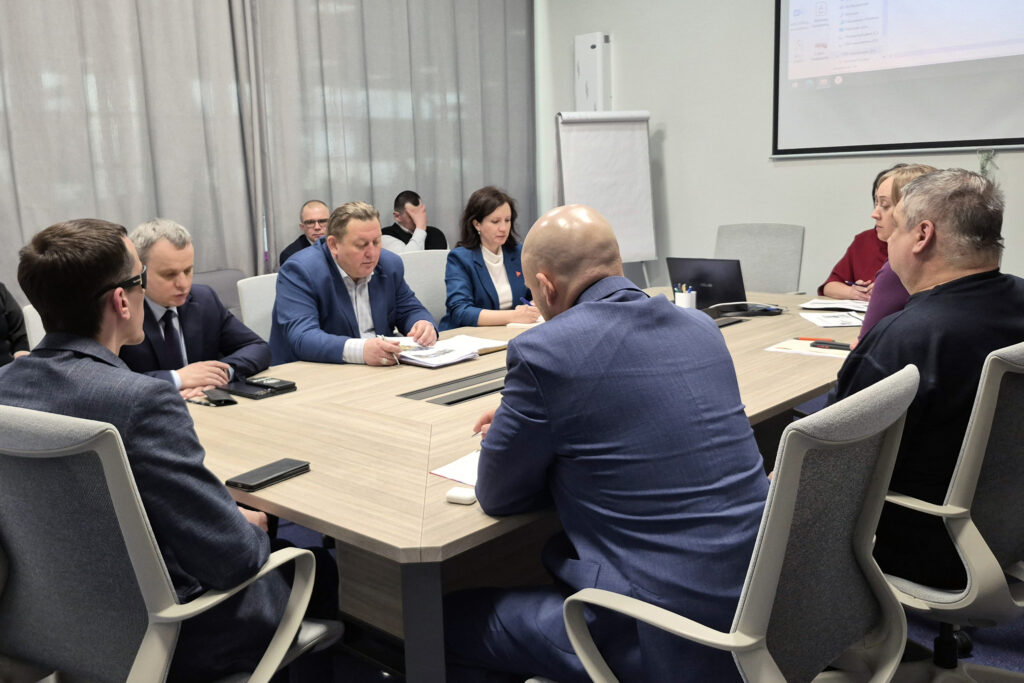 представители ведомств