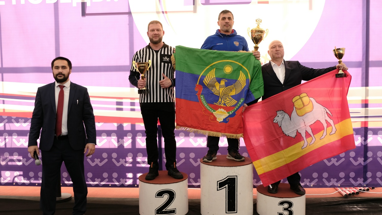 Сборная Челябинской области — победитель первенства и бронзовый призёр чемпионата России по армрестлингу