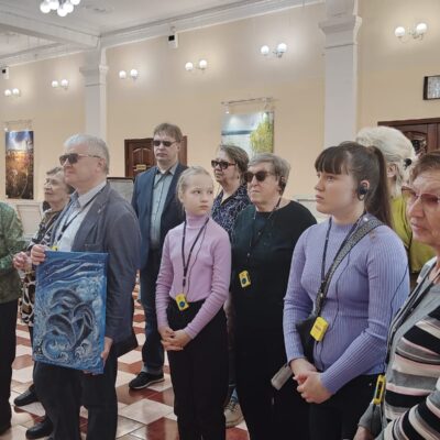 Искусство, доступное прикосновению: чебаркульцы посетили уникальную выставку