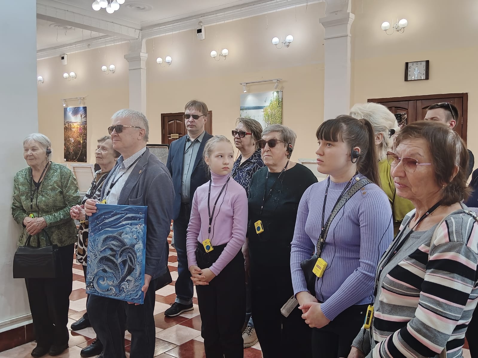 Искусство, доступное прикосновению: чебаркульцы посетили уникальную выставку