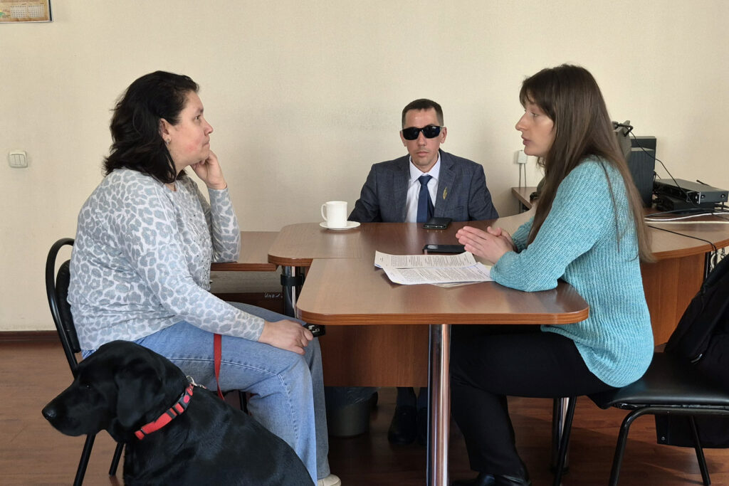 участники встречи обсуждают будущие совместные мероприятия