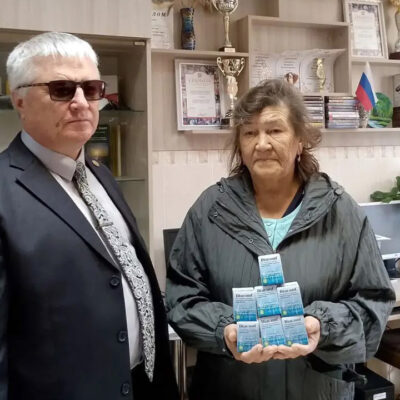 В Чебаркульской МО ВОС продолжается выдача иехнических средств реабилитации