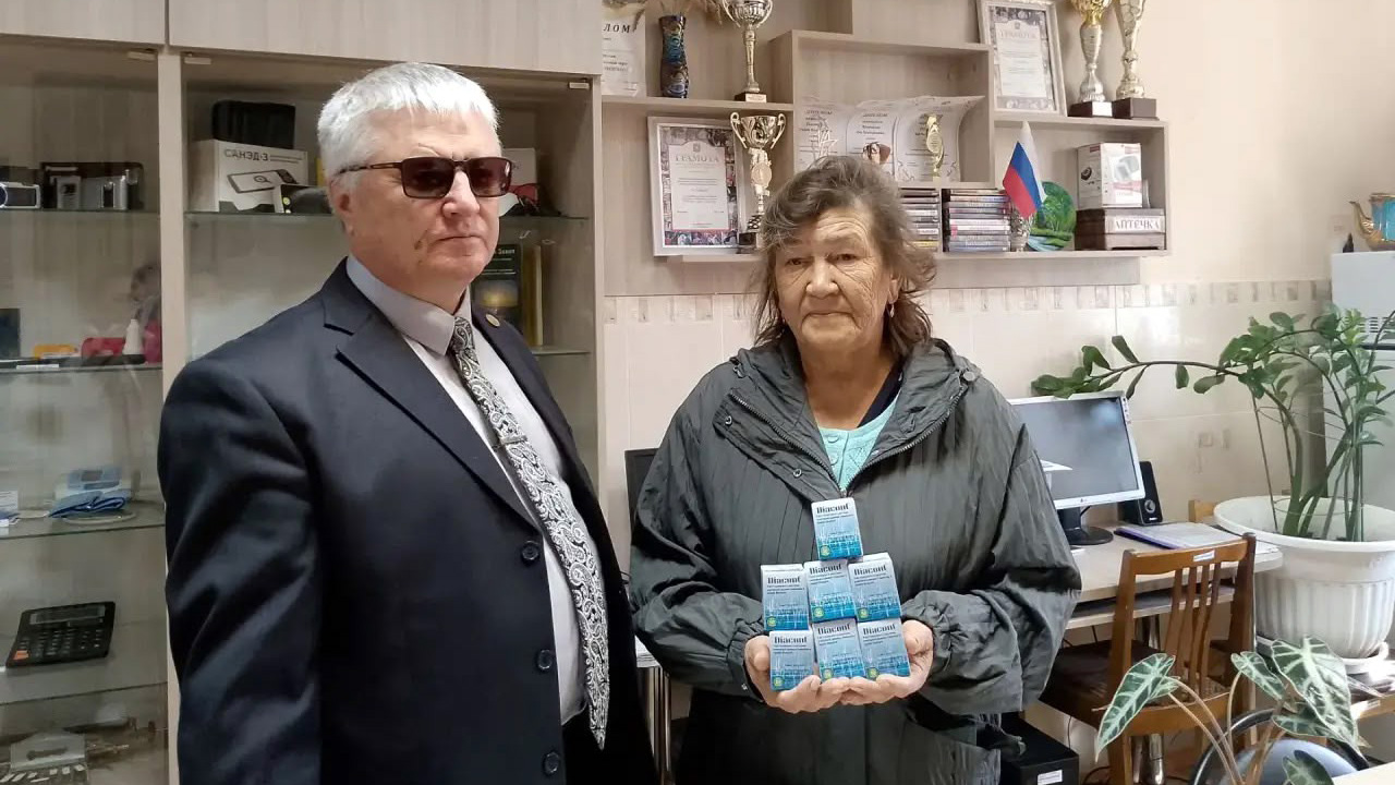 В Чебаркульской МО ВОС продолжается выдача иехнических средств реабилитации