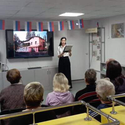 В Верхнем Уфалее участники клуба «Прикосновение» познакомились с историей Клауса Кински
