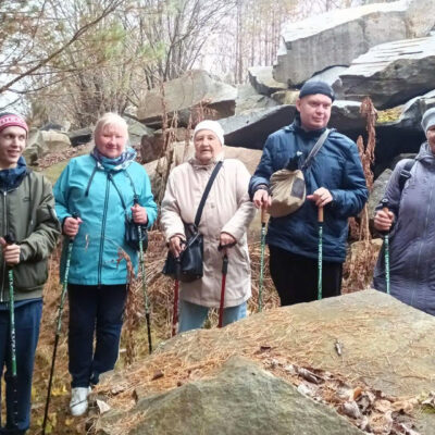 Осенняя прогулка Верхнеуфалейской МО ВОС: через гору, лес и к речке